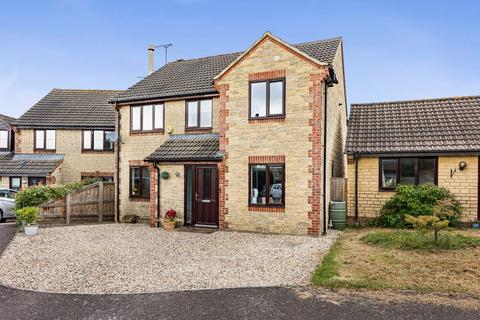 4 bedroom detached house for sale, Aubrey Rise, Malmesbury, Wiltshire, SN16