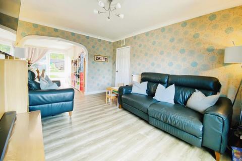 3 bedroom semi-detached house for sale, Farriers Way, East Goscote, LE7