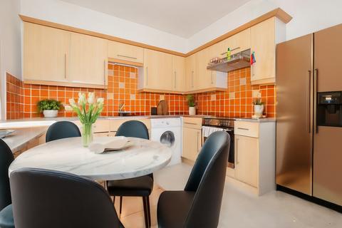 2 bedroom apartment for sale, Southend-on-Sea SS1