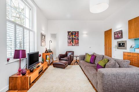 2 bedroom flat for sale, Larkhall Lane, Stockwell