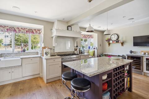 4 bedroom detached house for sale, Fagnall Lane, Winchmore Hill, HP7