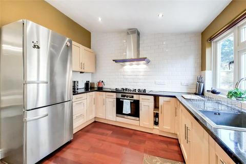 2 bedroom flat for sale, Woodlands Road, Harrow, HA1