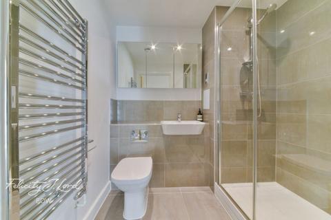 9 Bowstring Plaza, London, E3 4TS