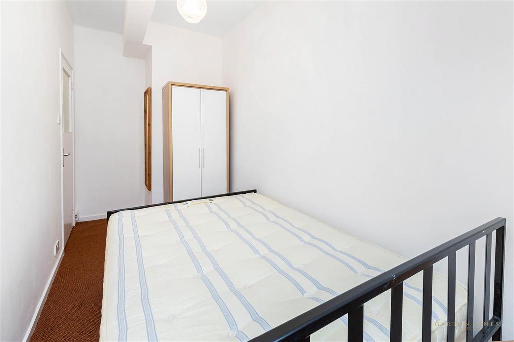 Bedroom.jpg