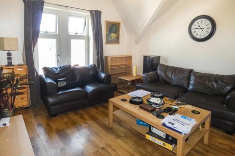 1 bedroom flat for sale, Newport Road, Cardiff CF24