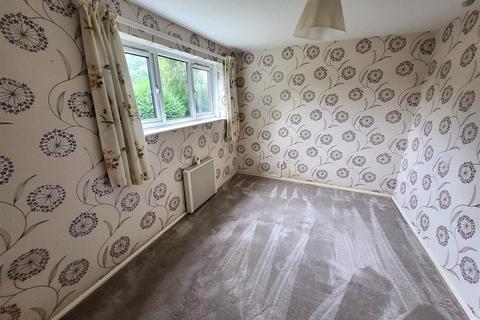 2 bedroom flat for sale, Russell Road, Rhyl