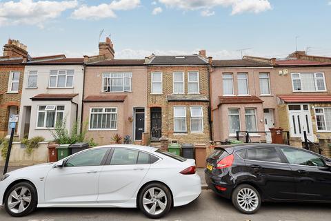 1 bedroom flat for sale, Spencer Road, London E17