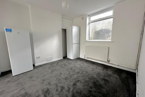 6 bedroom terraced house to rent, Ewart Street, Brighton