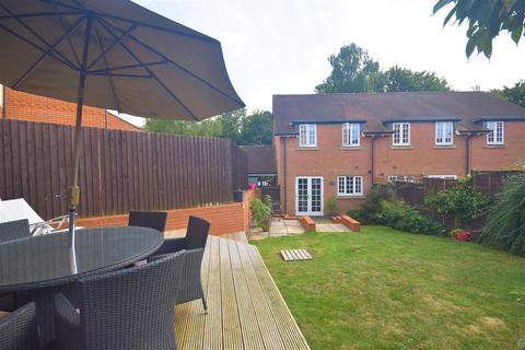 3 bedroom house for sale, Cruickshank Drive, Wendover HP22