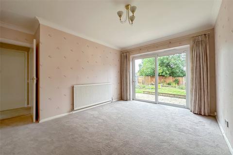 3 bedroom semi-detached house for sale, Springwood Walk, St. Albans, Hertfordshire, AL4