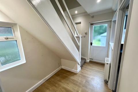 2 bedroom end of terrace house to rent, Priory Road, Northamptonshire NN8