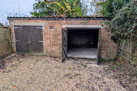 Garage for sale, MILITARY ROAD, WALLINGTON