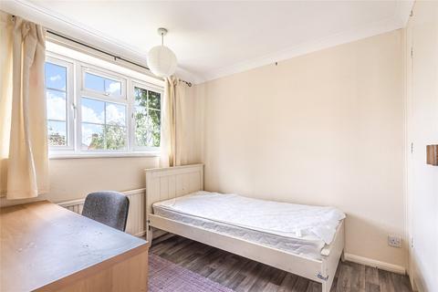 85 Southway, Guildford, GU2 8DF