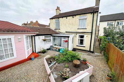 2 bedroom detached house for sale, High Street, Swinefleet, Goole