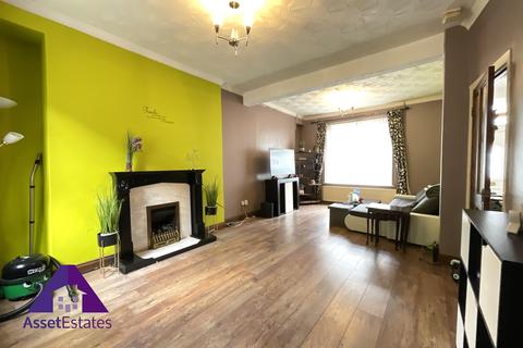 3 bedroom end of terrace house for sale, Glandwr Street, Abertillery, NP13 1TZ