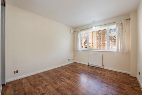 1 bedroom flat for sale, St. Andrew's Square, Surbiton KT6