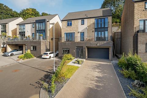 5 bedroom detached house for sale, South Side Ridge, Pudsey, West Yorkshire, LS28