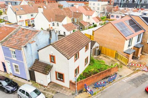 2 bedroom detached house for sale, British Road, Bedminster, Bristol, BS3