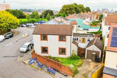 2 bedroom detached house for sale, British Road, Bedminster, Bristol, BS3