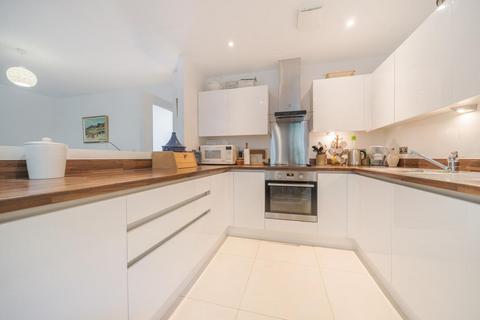 3 bedroom terraced house for sale, Heathfield Square, Earlsfield