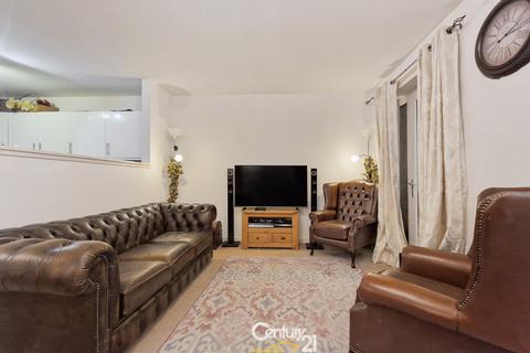 Flat 12, Springate House, 117 Walton Road, London, E12 5BF