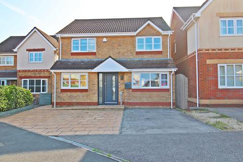 4 bedroom detached house for sale, Llanharry, Pontyclun CF72