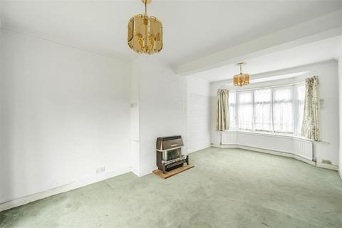 120 Cardinal Avenue, Kingston Upon Thames, KT2 5SA
