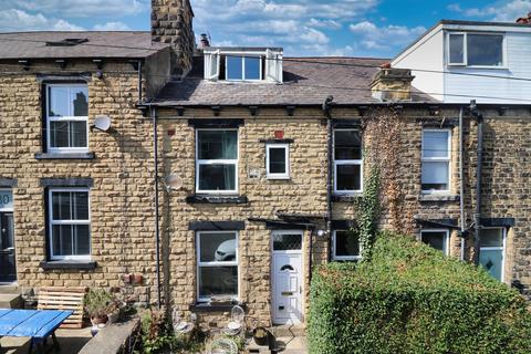 3 bedroom terraced house for sale, Nunthorpe Road, Rodley, Leeds, LS13