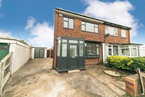 3 bedroom semi-detached house for sale, Raybourne Avenue, Poulton-Le-Fylde FY6