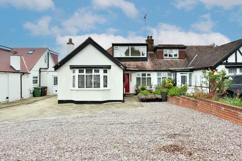 4 bedroom bungalow for sale, Byng Drive, Potters Bar, EN6