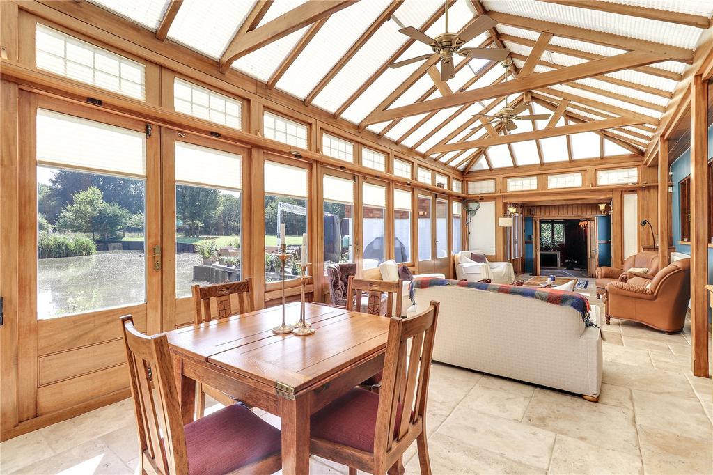 Family/Dining Room