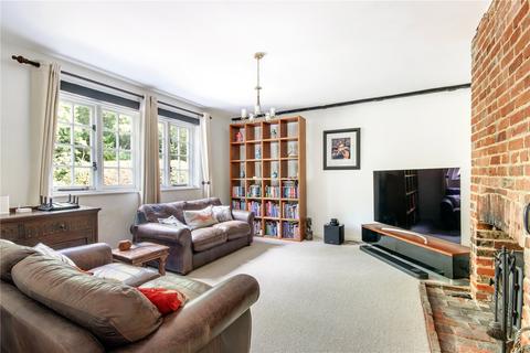 4 bedroom end of terrace house for sale, Hamptons Road, Hadlow, Tonbridge, Kent, TN11