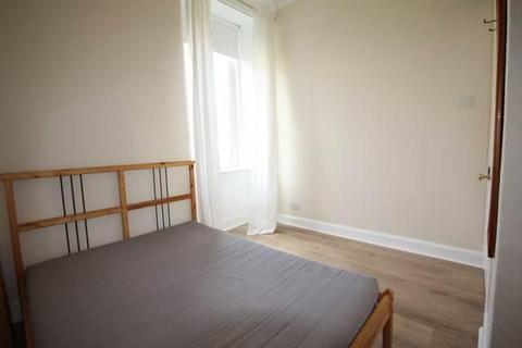 1 bedroom flat to rent, Springwell Place, Dalry, Edinburgh, EH11