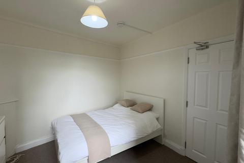 1 bedroom in a flat share to rent, Preston Road, Harrow, HA3