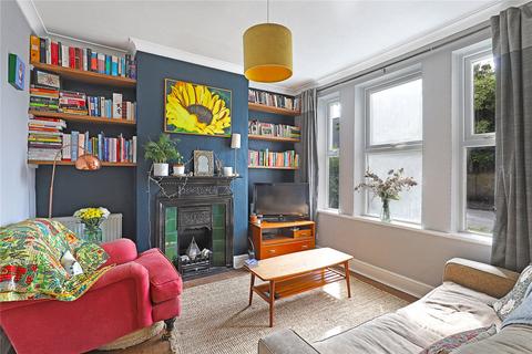 2 bedroom flat for sale, Hitcham Road, Walthamstow, London, E17