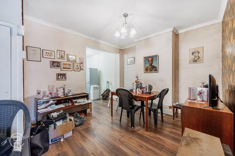 3 bedroom terraced house for sale, Felix Road, London, W13