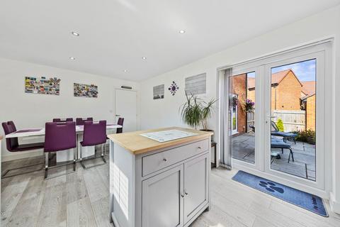 34 Fairey Way, Burton Latimer, Kettering, NN15 5GF