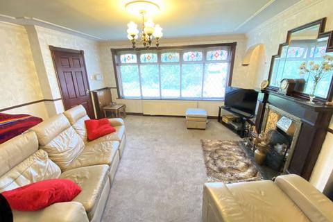 3 bedroom detached bungalow for sale, 52 Dorset Avenue, Shaw