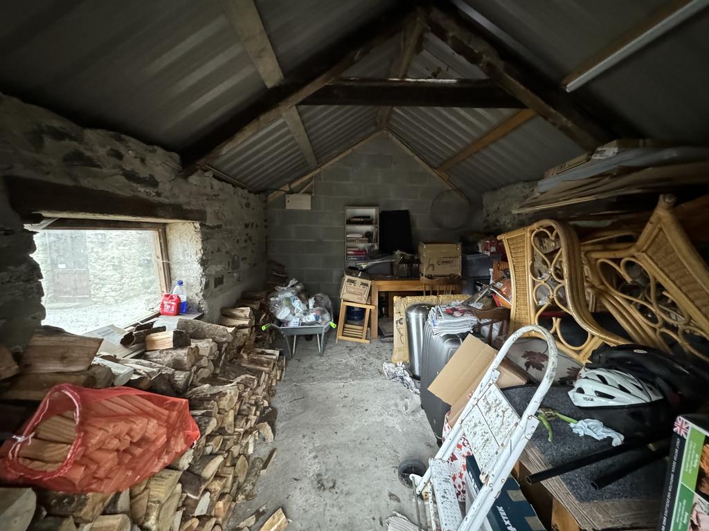 &#39;MAN CAVE&#39; Stone Outbuilding