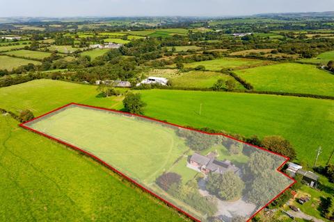 undefined, Nebo, Llanon SY23