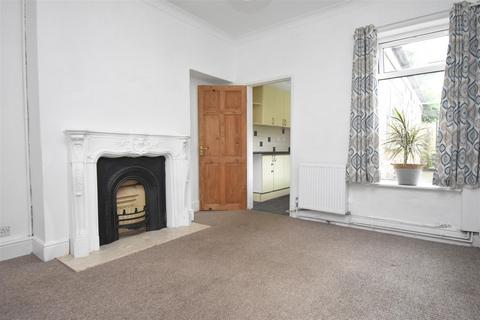 2 bedroom terraced house to rent, Curzon Terrace, York