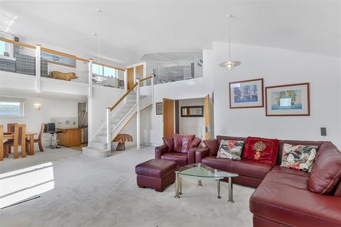 4 bedroom penthouse for sale, The Quay, Poole