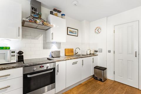 1 bedroom apartment for sale, Glengall Road, Peckham, London