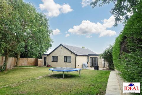 4 bedroom detached bungalow for sale, Sherwood Drive, Skellow, Doncaster