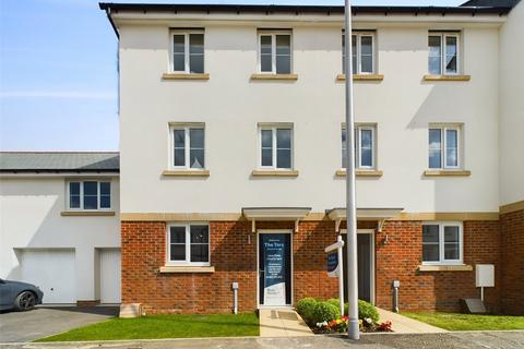 3 bedroom end of terrace house for sale, Tavistock, Devon