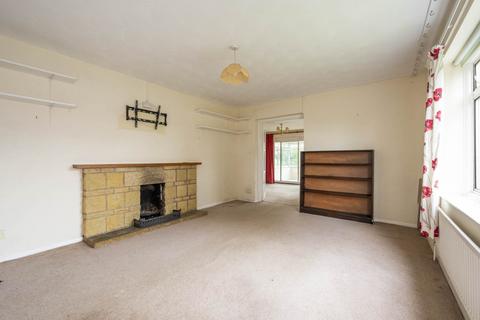 2 bedroom detached bungalow for sale, Jackson Road, Bledington