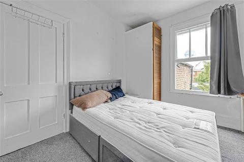 3 bedroom semi-detached house for sale, Birkbeck Avenue, London W3