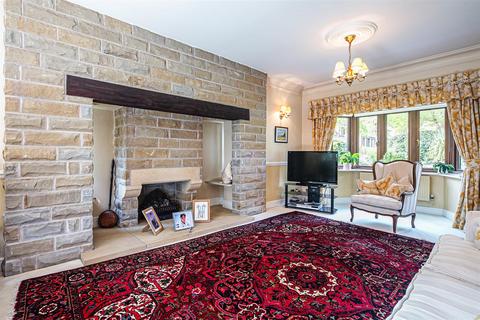 1 Knowle Green, Sheffield, S17 3AP