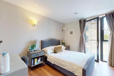 undefined, 80 Back Church Lane, Twyne House Apartments, London