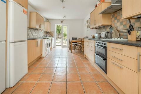 5 bedroom terraced house to rent, Bloemfontein Road, London W12